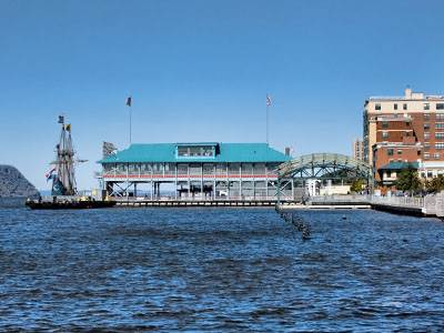 Lesbian Dating in Yonkers